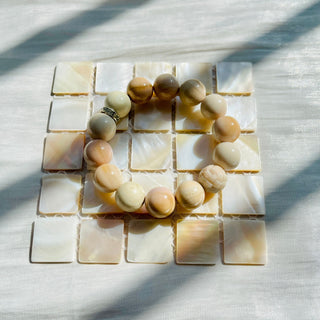 Creamy White DunePlanet-like Natrual Agate Beaded Bracelet with Delicate Ring Charm - under the sunshine