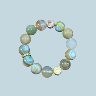 Dual Rose Radiance: Multicolored Beaded Bracelet with Rose White and Rose Red - high angle